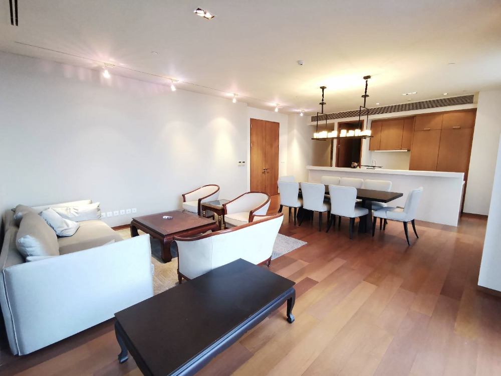 Sukhothai Residences 3bed 3bath Duplex 232sqm. 79,500,000 AM: 0656199198