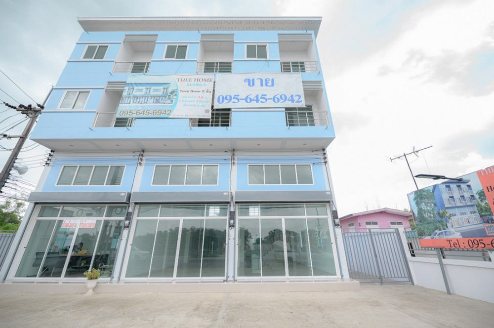 สอบถามโทร 095-645-6942 THEE Home Pathumthani Klong 5 โฮมออฟฟิศใหม่ 3.5 ชั้น 168 ตารางเมตร 2 ห้องนอน 3 ห้องน้ำ ใกล้รถไฟฟ้าสีเขียวเข้ม สถานีคูคต
