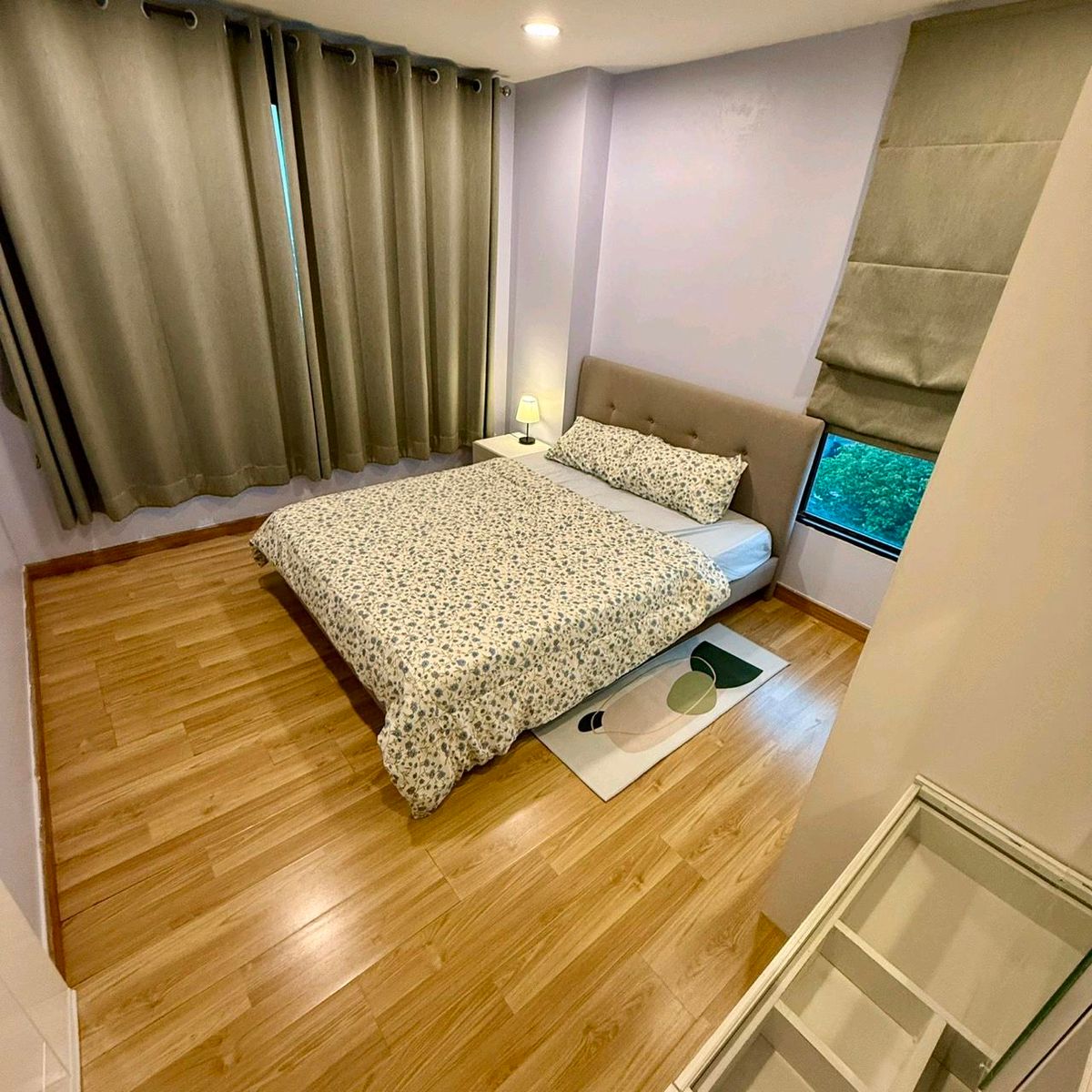 ให้เช่าคอนโด พรีมิโอ ไพร์ม เกษตร-นวมินทร์ 2 ห้องนอน 1 ห้องน้ำ ขนาดห้อง 52  ตารางเมตร       มีแอร์ 3 ตัวห้องรับแขกกับห้องครัวออกจากกัน ตึก b ชั้น ราคา 16,000 บาท – รูปที่ 3