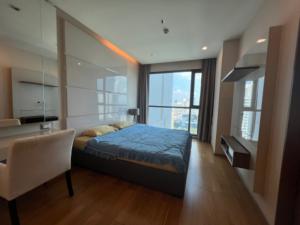 for rent The Address sathorn 1 bed high floor specail price!!