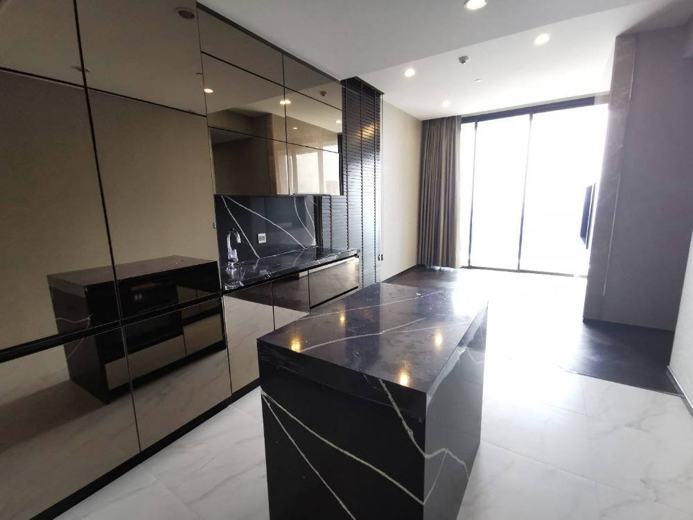 The ESSE Sukhumvit 36 ​​2bed 2bath 23,000,000 Am: 0656199198