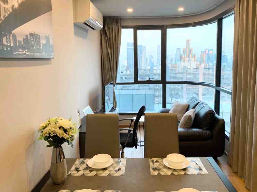 for rent Q chidlom 1 bed 35sqm high floor !!☘️☘️
