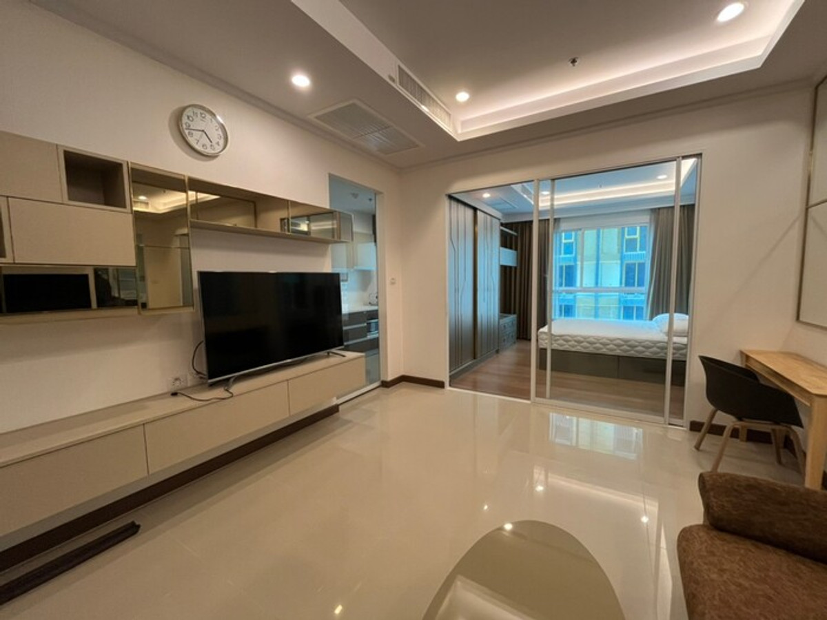 📢📢 Urgent sale (loss price) Supalai Elite Phayathai (1 BED 44 sq.m. /5.99 million) FL.23 complete+Beautiful built-in laundry. Star