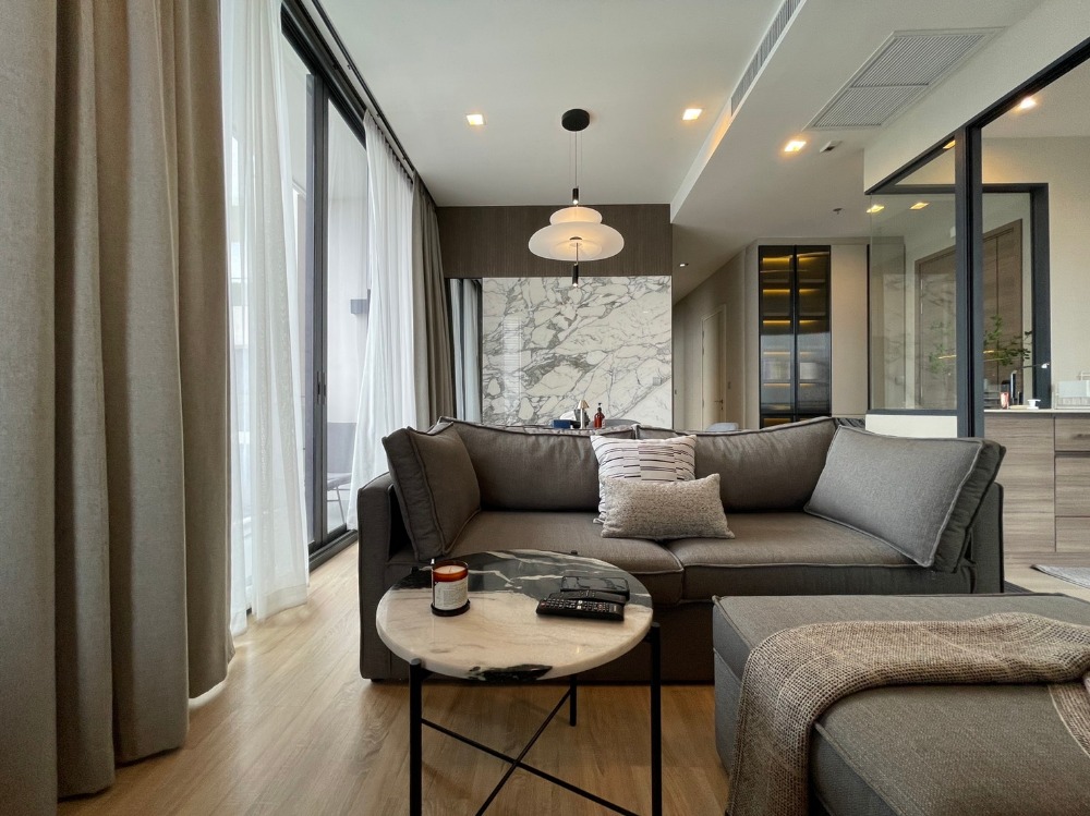 🔥 Rare Item Room! The Line Phahon-Pradipat, 3 bedrooms, 88.55 sq m, 46th floor, ceiling height 3.5 meters, fully furnished, same floor as the common area🔥 only 17.49 million!