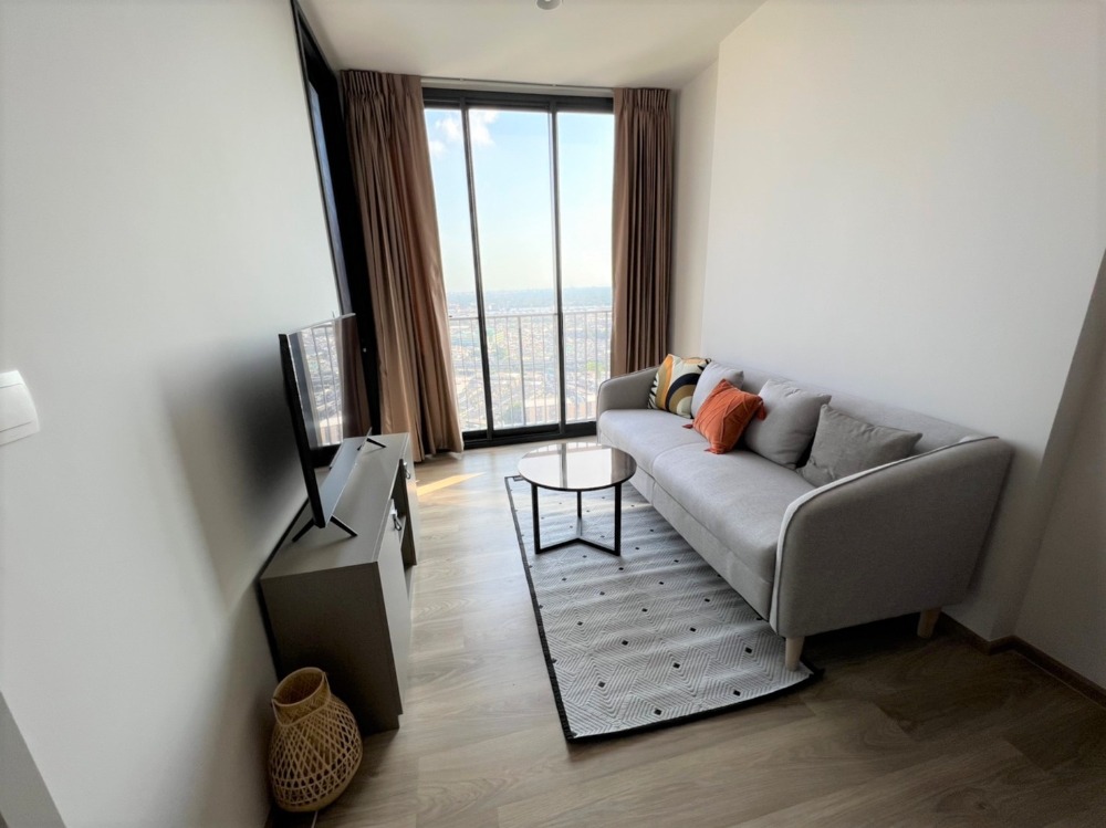 Rare type! 1BR @ Oka Haus by Nestcovery Realty