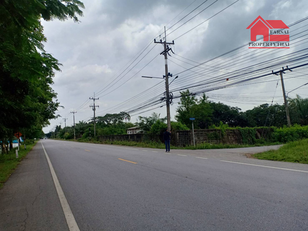 Land for sale, area 120 rai, width 180 meters, next to the main road, next to 3 roads, Rangsit-Nakhon Nayok Road, Khlong 10, selling price 240,000,000 baht. Land for sale, area 120 rai, width 180 meters, next to the main road, next to 3 roads, Rangsit-Nakhon Nayok Road, Khlong 10, selling price 240,000,000 baht.