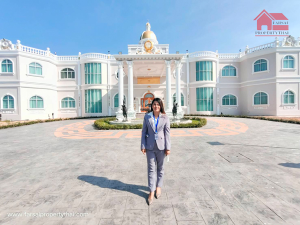 Selling a luxury 2-storey mansion house with a built-in swimming pool, area 3-1-40 rai, area 2,515 square meters, 10 bedrooms, 18 bathrooms, air conditioners, fully furnished, on Rama 2 Road, selling price 270 million baht. Selling a luxury 2-storey mansion house with a built-in swimming pool, area 3-1-40 rai, area 2,515 square meters, 10 bedrooms, 18 bathrooms, air conditioners, fully furnished, on Rama 2 Road, selling price 270 million baht.