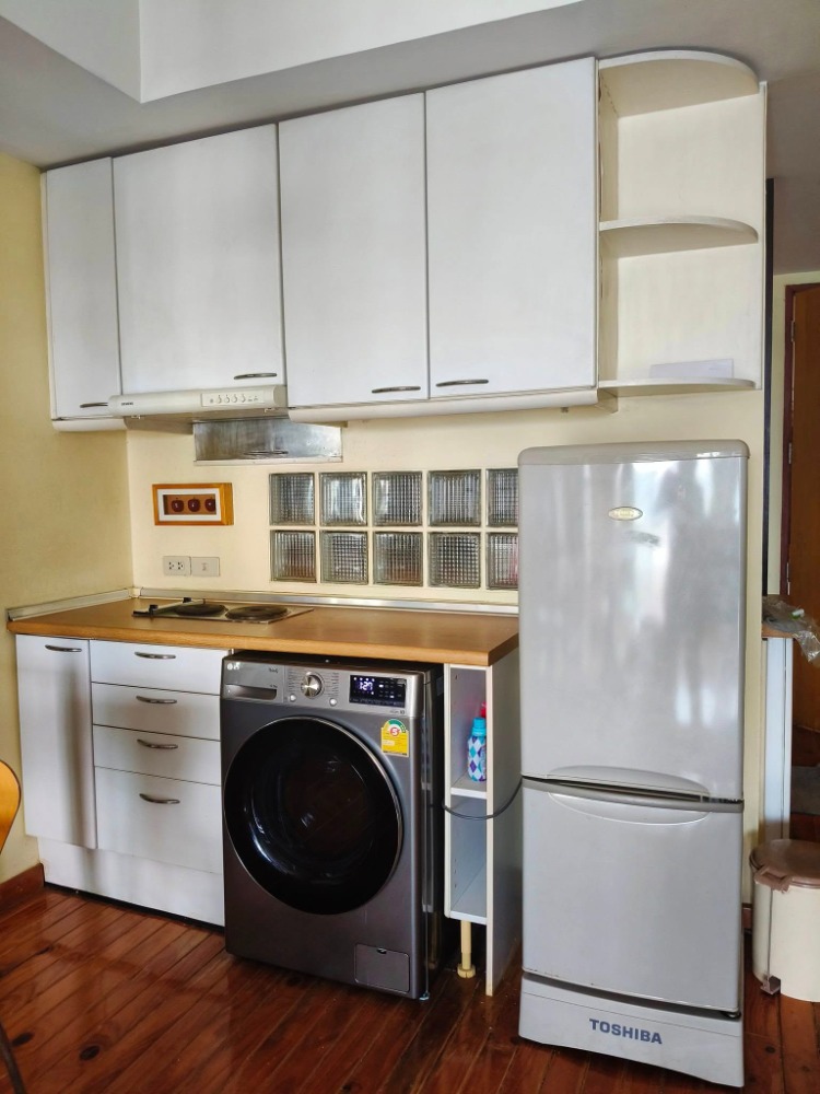 Condo for Sale   : A Spacious One Bedroom at Baan Nondzee Condo, 58.15 sq.m  East-South View – รูปที่ 3