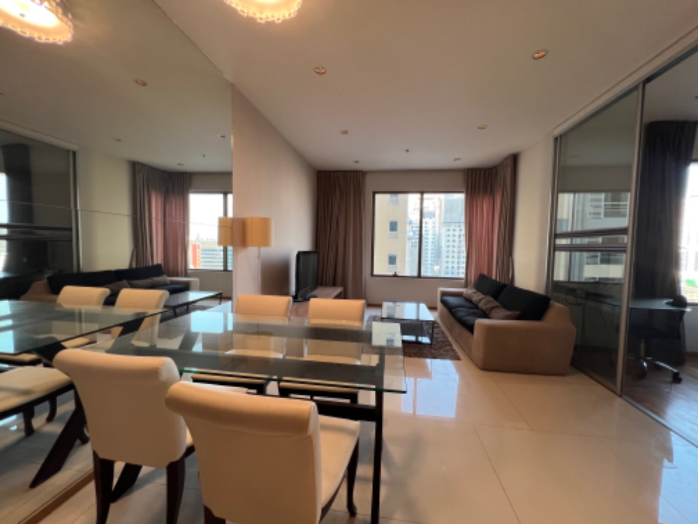 For rent The Emporio place 1 bed high floor nice room🧡🧡