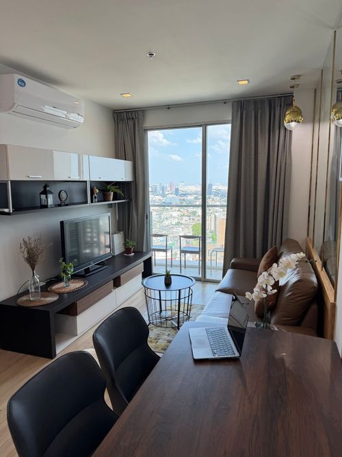 +++เช่าด่วน+++ Sky Walk Condo**1 ห้องนอน 52 ตร.ม. แต่งครบพร้อมอยู่!!!