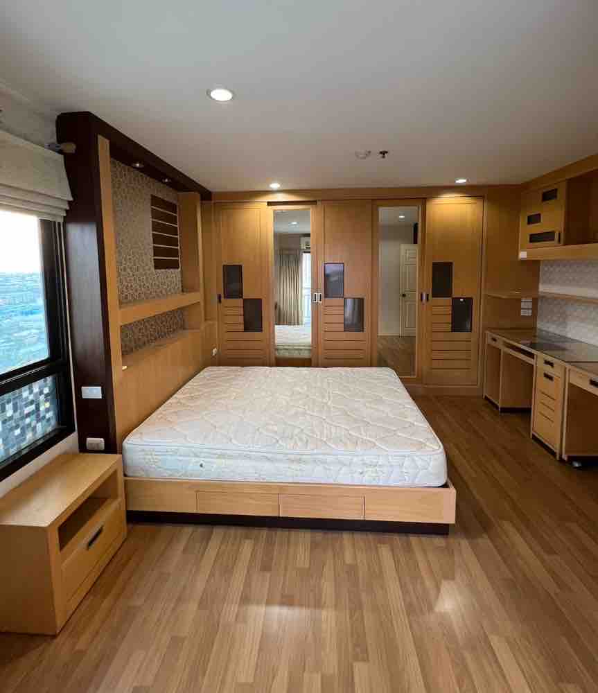 for renr Lpn place phahol sapankwai 2bed special deal for renr Lpn place phahol sapankwai 2bed special deal