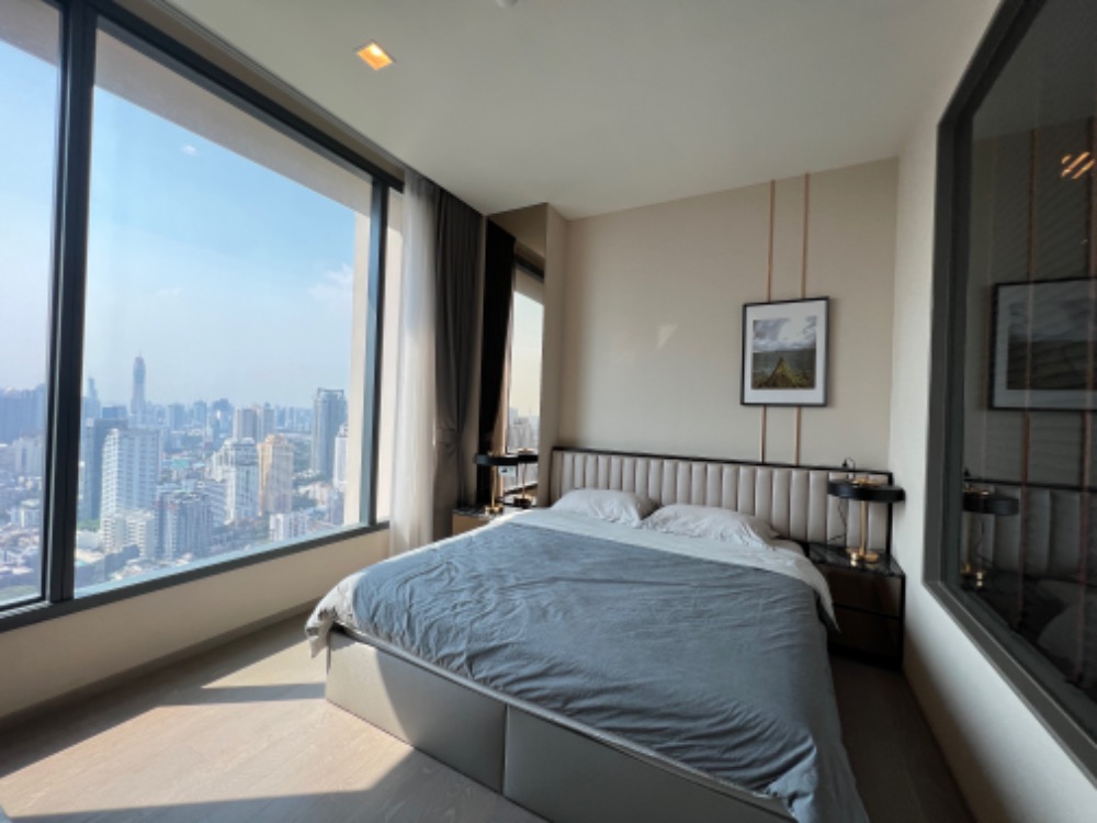 for rent the Esse asoke 1 bed high floor💚💚