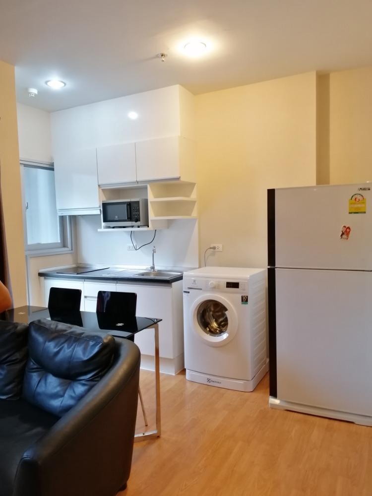 *** For rent ให้เช่า ห้องสวย 35 ตารางเมตร วิวสวน ร่มรืน เฟอร์ครบพร้อมเครื่องซักผ้า – รูปที่ 4