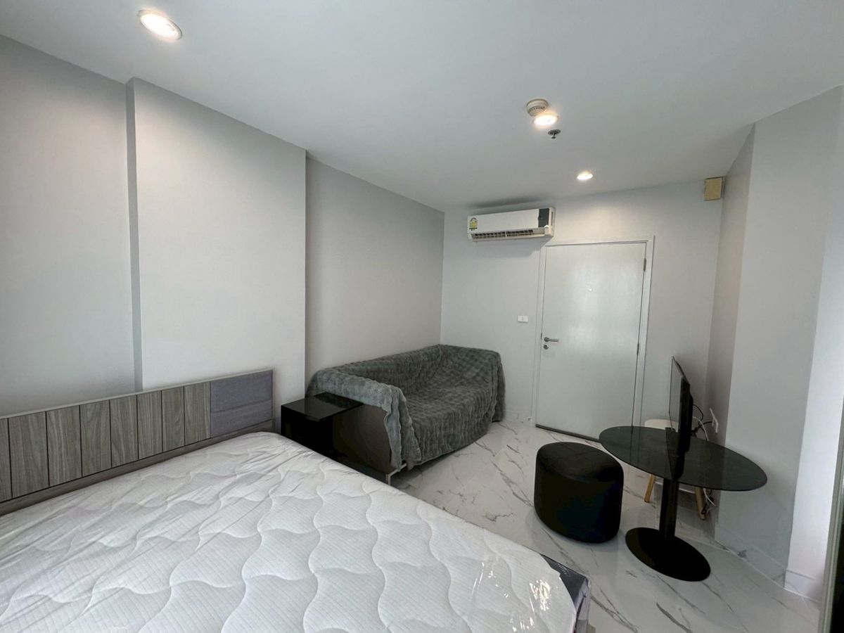 Studio room for sale, 23rd floor, 22 sq m. 1,990,000