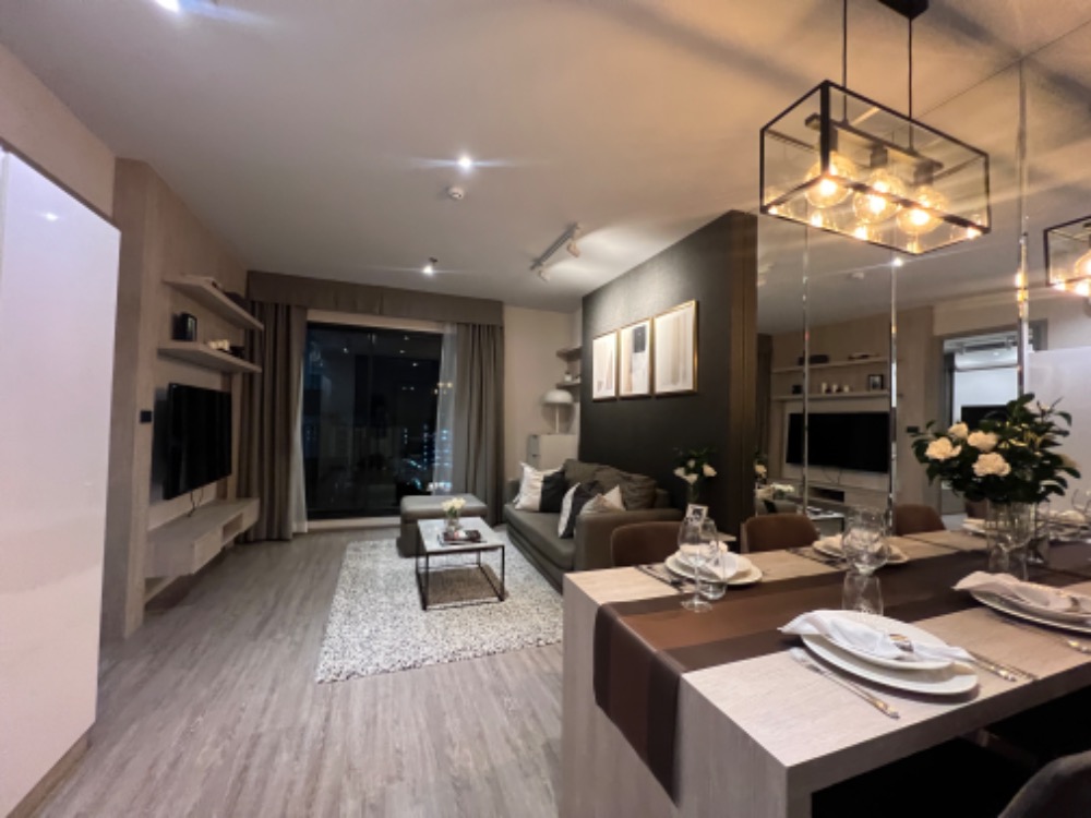 for rent Rhythm Ekkamai 2 bed nice room !!
