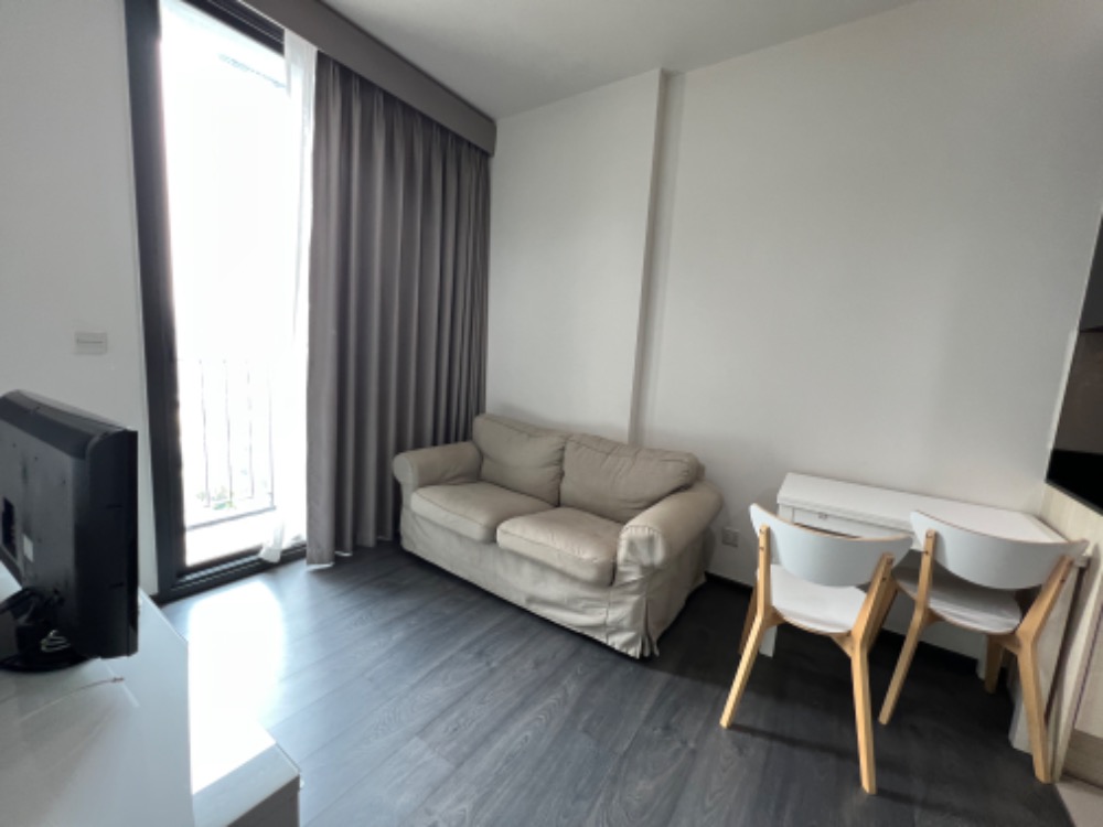 for rent Edge 23 1 bed special deal!!