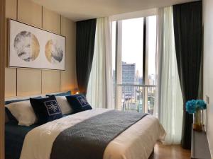 Condo for sale, Park 24, size 30 sq m., North, city view *MRT Phrom Phong*
