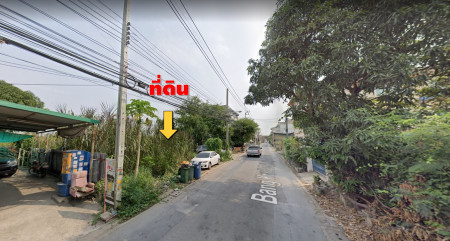 Land for sale on the road, Soi Bang Kradi 25, land 723 sq m and 729 sq m, suitable for building companies, dormitories, warehouses, small villages Land for sale on the road, Soi Bang Kradi 25, land 723 sq m and 729 sq m, suitable for building companies, dormitories, warehouses, small villages