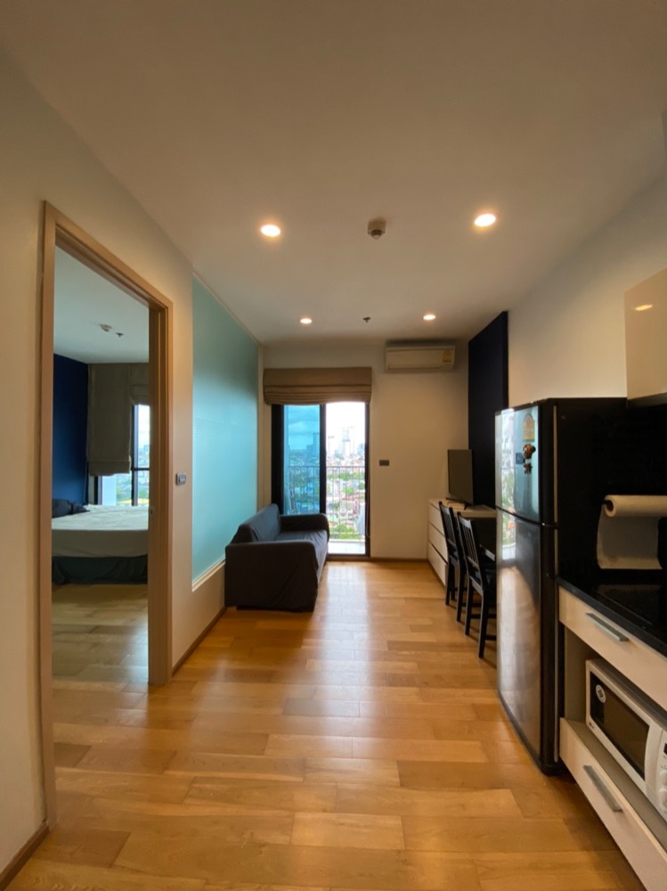 for rent Fuse sathorn taksin 1 bed super deal!!