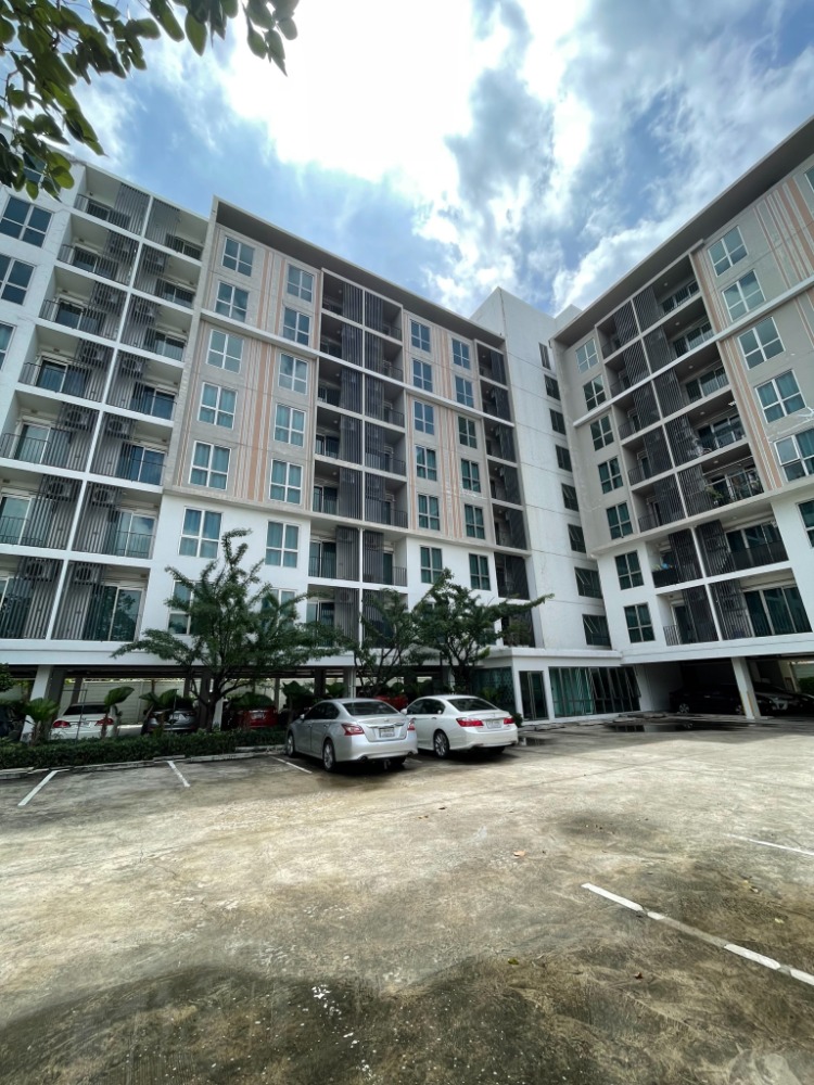I'm fine Bangna for sale, room size 33 sq m., built-in Japan, only 3.49 million baht. I'm fine Bangna for sale, room size 33 sq m., built-in Japan, only 3.49 million baht.