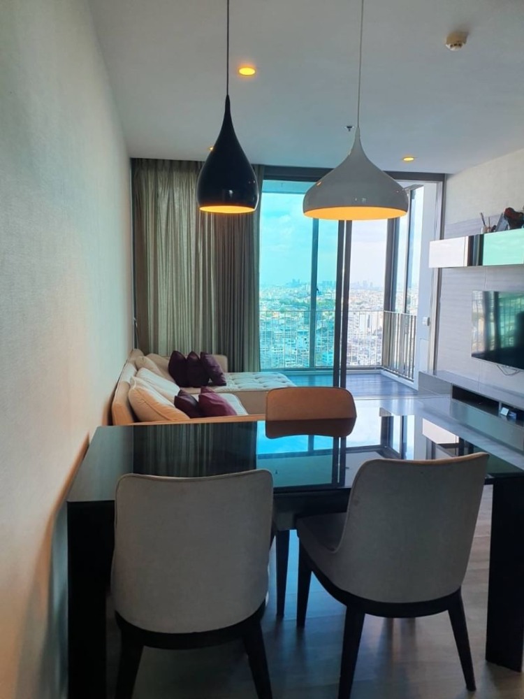 FOR The Room BTS Wongwianyai (วิวระเบียงฝั่งรถไฟฟ้า) Unit 44/202 FOR The Room BTS Wongwianyai (วิวระเบียงฝั่งรถไฟฟ้า) Unit 44/202