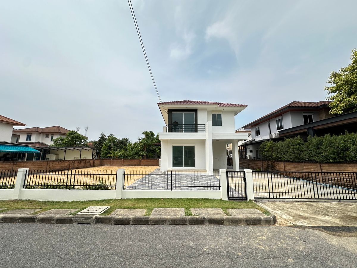 ขายบ้านเดี่ยว ฮาบิเทีย ปัญญาอินทรา1 (Habitia Panyaintra1) ขายบ้านเดี่ยว ฮาบิเทีย ปัญญาอินทรา1 (Habitia Panyaintra1)