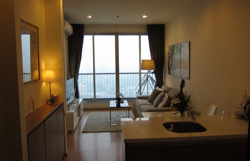 for rent rhythm sukhumvit 50 1 bed super deal !! 💚
