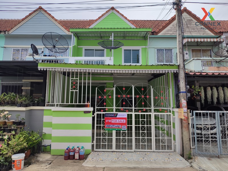 รีโนเวตใหม่ทั้งหลัง ทาวน์เฮ้าส์ 26 ตรว. ม.แดนทองวิลเลจ สามโคก ปทุมธานี | CX-01013 รีโนเวตใหม่ทั้งหลัง ทาวน์เฮ้าส์ 26 ตรว. ม.แดนทองวิลเลจ สามโคก ปทุมธานี | CX-01013
