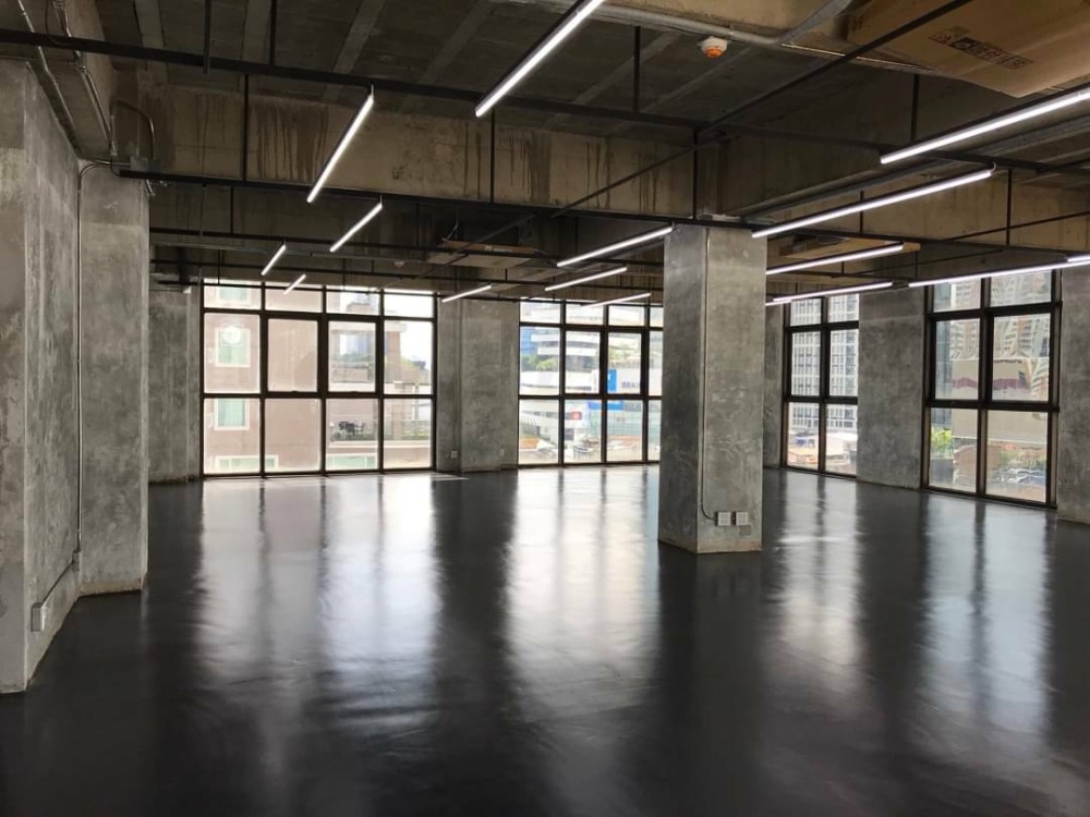 OFFICE SPACE FOR RENT PETERSON Building OFFICE SPACE FOR RENT PETERSON Building