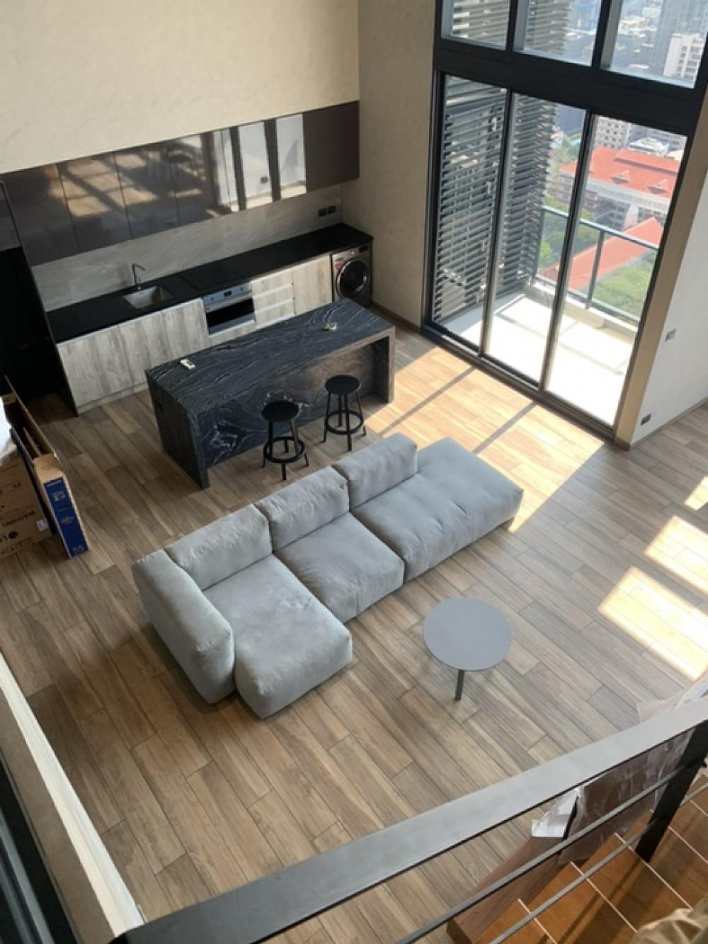 The Lofts Asoke Duplex 2b/2b 120SQM Type L2A ชั้นสูง วิวโรงเรียนวัฒนา ด้านหลัง (ตะวันตก-เหนือ)