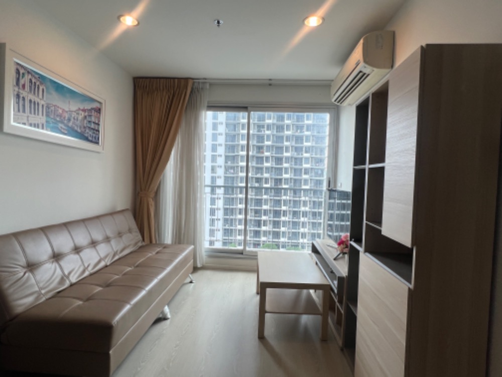 for rent Rhythm sathorn naratiwas 2 bed 1 bath special deal !! ☘️☘️