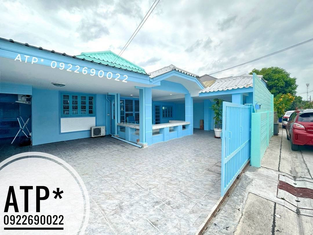 **RENT26K/SELL5.5MB** 55Sqw Single House/3BR/3MultipurposeRooms/Living/Kitchen/5AC/2Bathrooms/1WaterHeater/WashingMachine/2-3Parking @ Ramkhamhaeng near Pase **RENT26K/SELL5.5MB** 55Sqw Single House/3BR/3MultipurposeRooms/Living/Kitchen/5AC/2Bathrooms/1WaterHeater/WashingMachine/2-3Parking @ Ramkhamhaeng near Pase