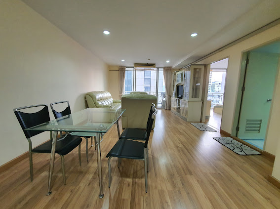 for rent Asoke place 2 bed special deal !! 🌸