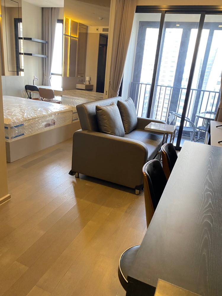 FOR RENT ** Ashton Asoke ห้องสวย ราคาดีมาก @30,500/month call 096-2615656