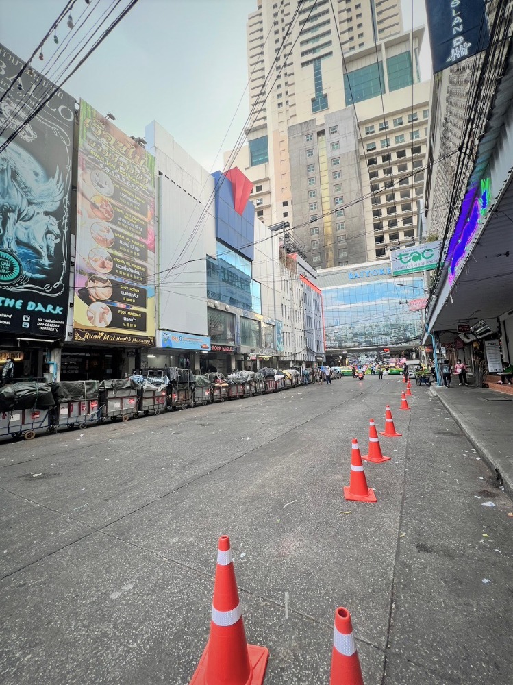ขายอาคารพาณิชย์ 4 ชั้น ย่านประตูน้ำ ใกล้ตึกใบหยก  ซอยราชปรารภ 1 – รูปที่ 2