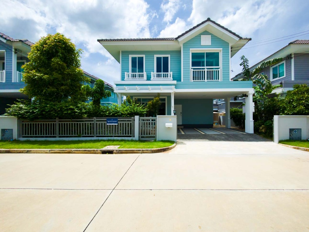 Selling the cheapest single house, good location, Burasiri Village, Panya Indra, newly renovated, the price is very satisfying. Selling the cheapest single house, good location, Burasiri Village, Panya Indra, newly renovated, the price is very satisfying.