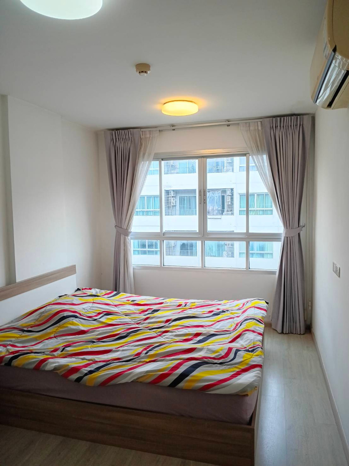 Elio Sukhumvit 64 for sale as is, price 1.27 million, with tenant.