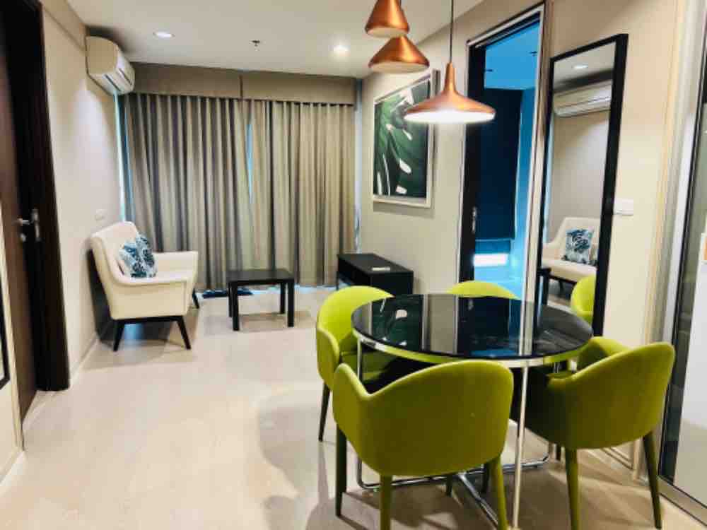 for rent Rhythm sathorn naratiwas 2bed special deal !! 💚
