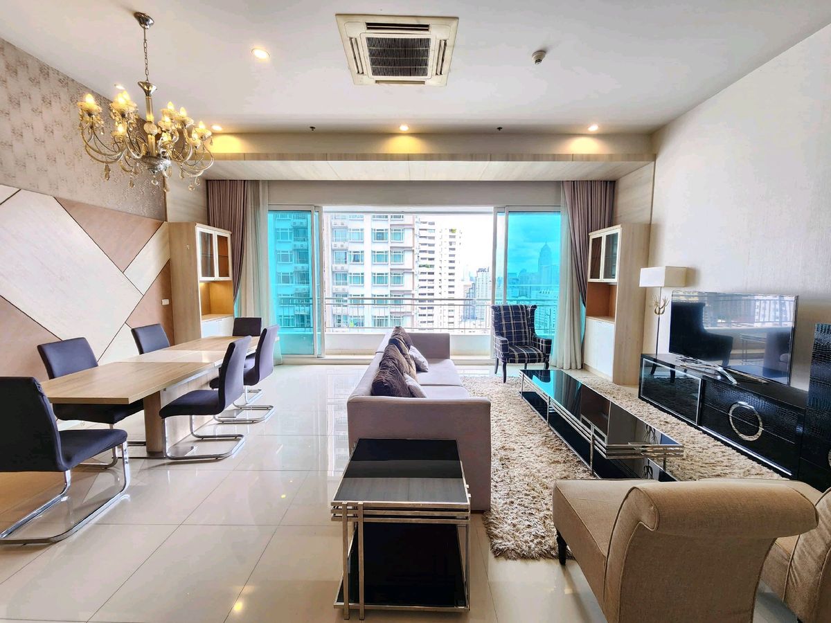 Condo Circle Phetchaburi 36 near MRT Phetchaburi, BTS Nana and Nana Nuea Pier Condo Circle Phetchaburi 36 near MRT Phetchaburi, BTS Nana and Nana Nuea Pier