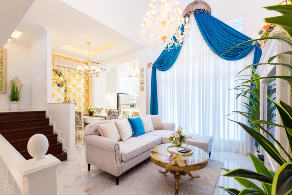 Luxury Newly Decorated Townhouse behind Central Eastville available for Rental 🏠