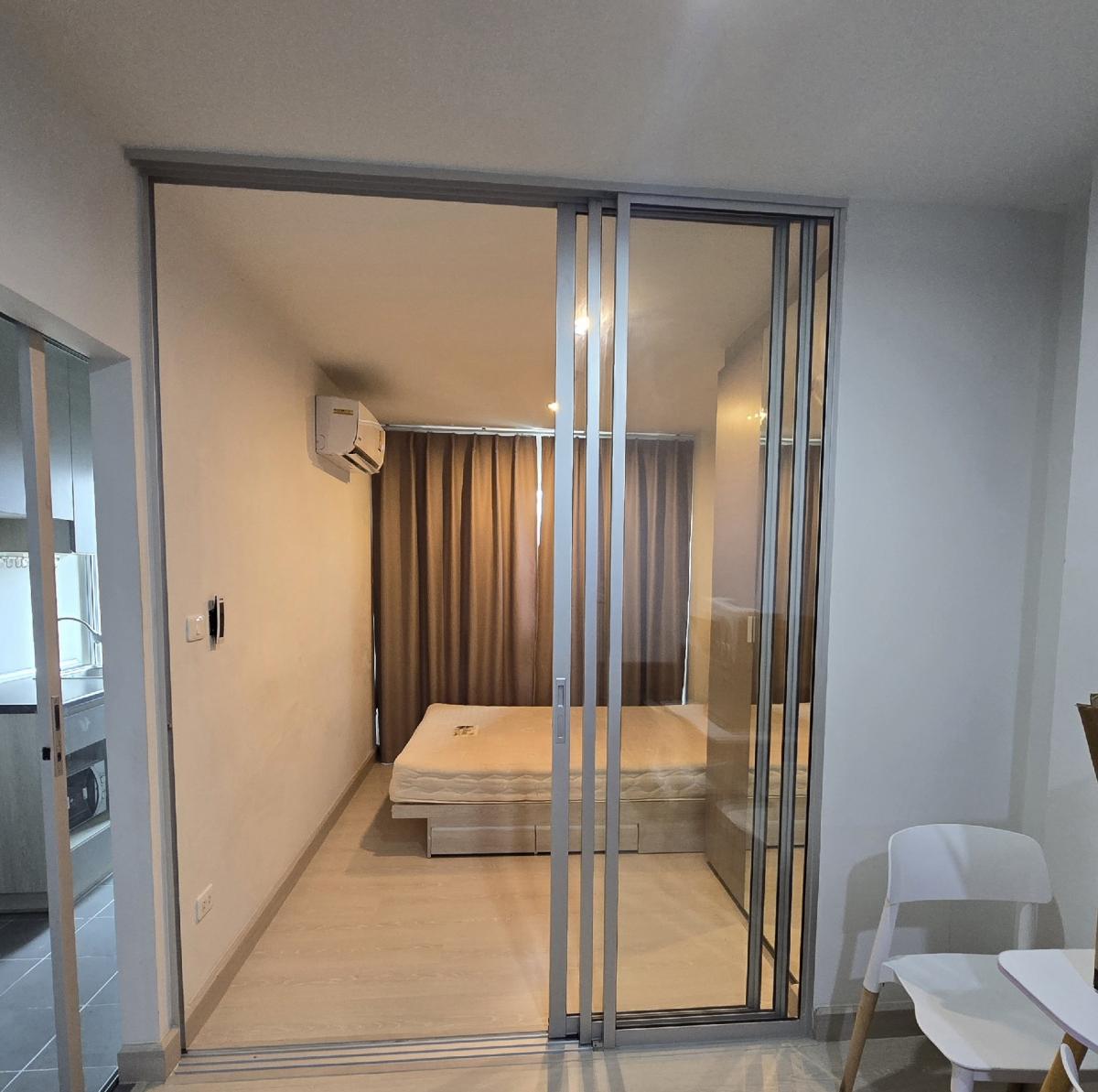 Condo for sale with rental peopleNiche ID Sukhumvit 113.Selling price 1,850,000 baht. Condo for sale with rental peopleNiche ID Sukhumvit 113.Selling price 1,850,000 baht.