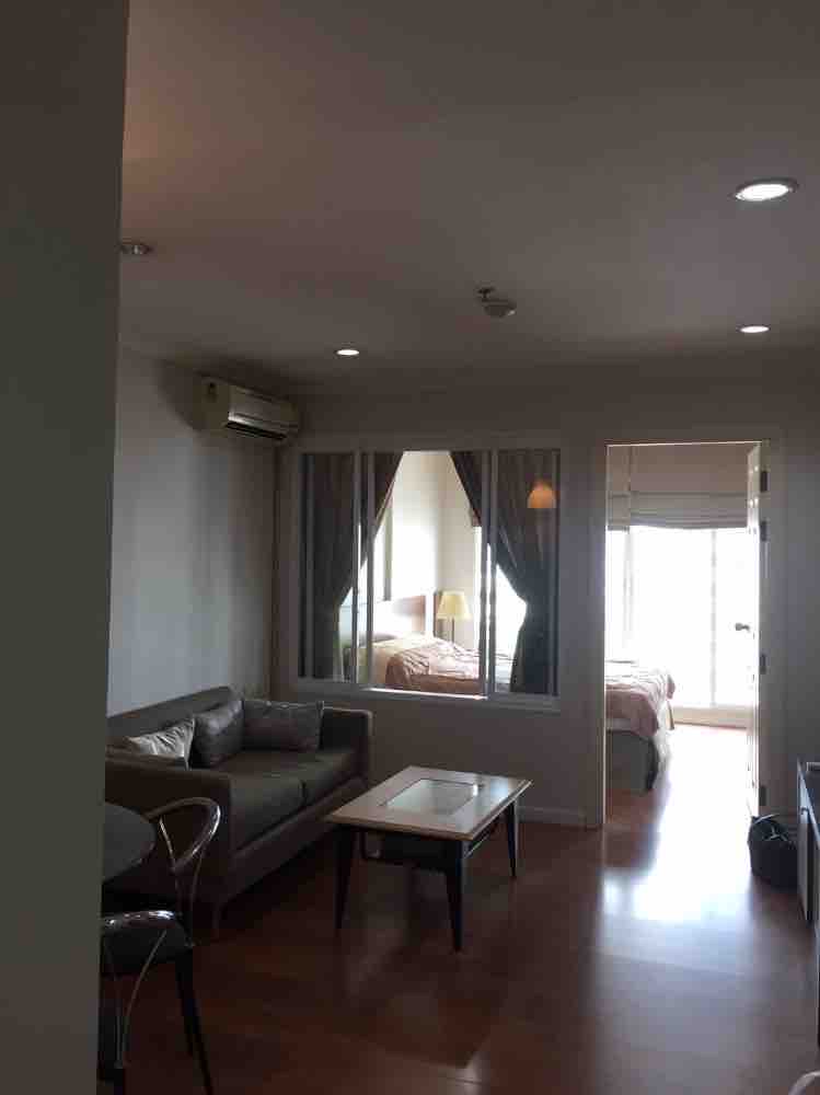 for rent Grabd park view Asoke 1 bed super deal !! 🌈
