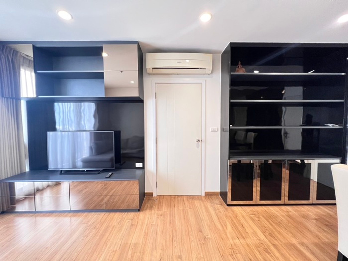 💥✨ขาย 2 นอน ราคาพิเศษ 4.75 ล้านบาทเท่านั้น Condo The Tree Interchange ห้องพร้อมเฟอร์ ไม่โทรมจ้า!!💥✨ – รูปที่ 3