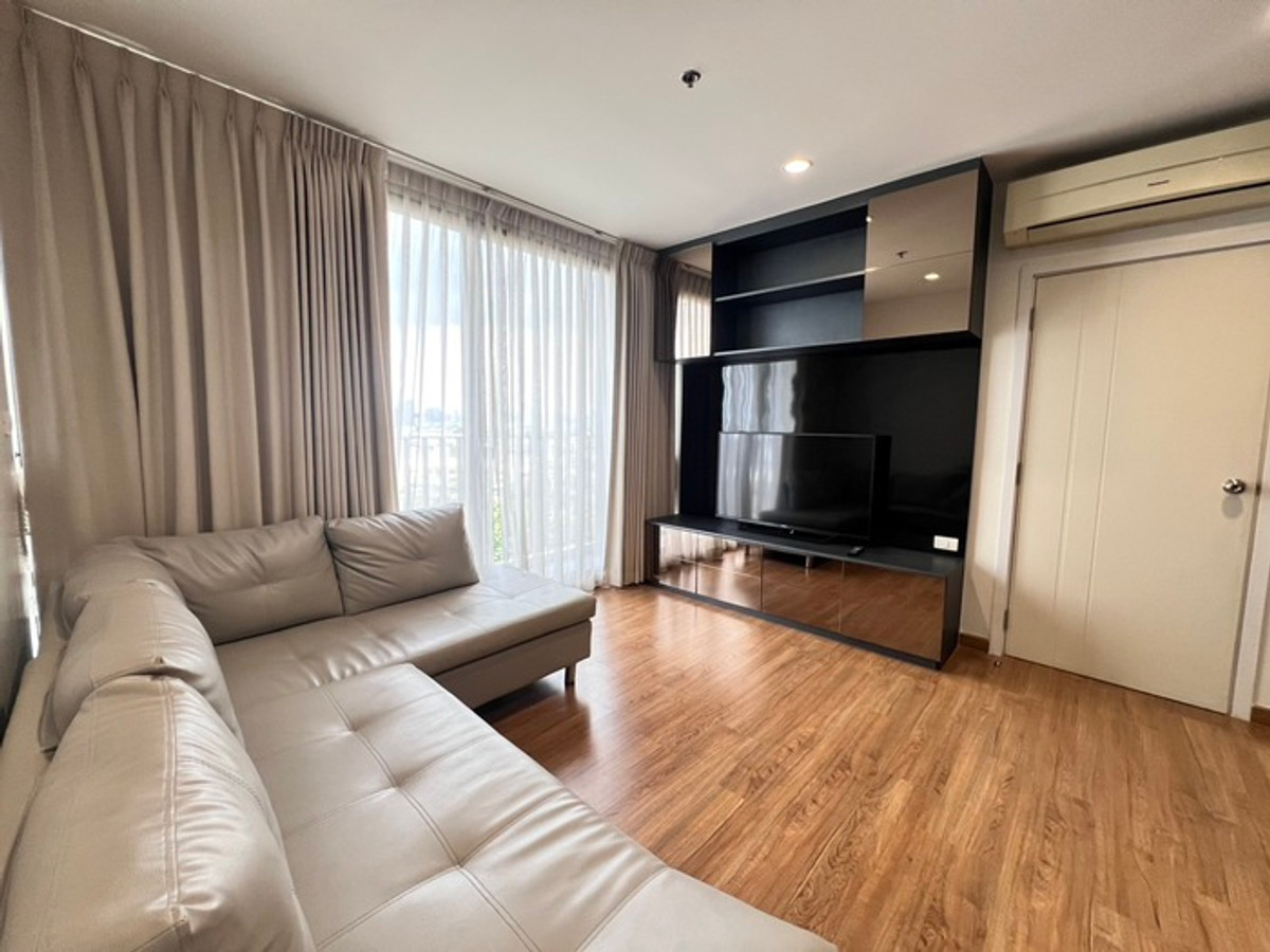 💥✨ขาย 2 นอน ราคาพิเศษ 4.75 ล้านบาทเท่านั้น Condo The Tree Interchange ห้องพร้อมเฟอร์ ไม่โทรมจ้า!!💥✨ – รูปที่ 2