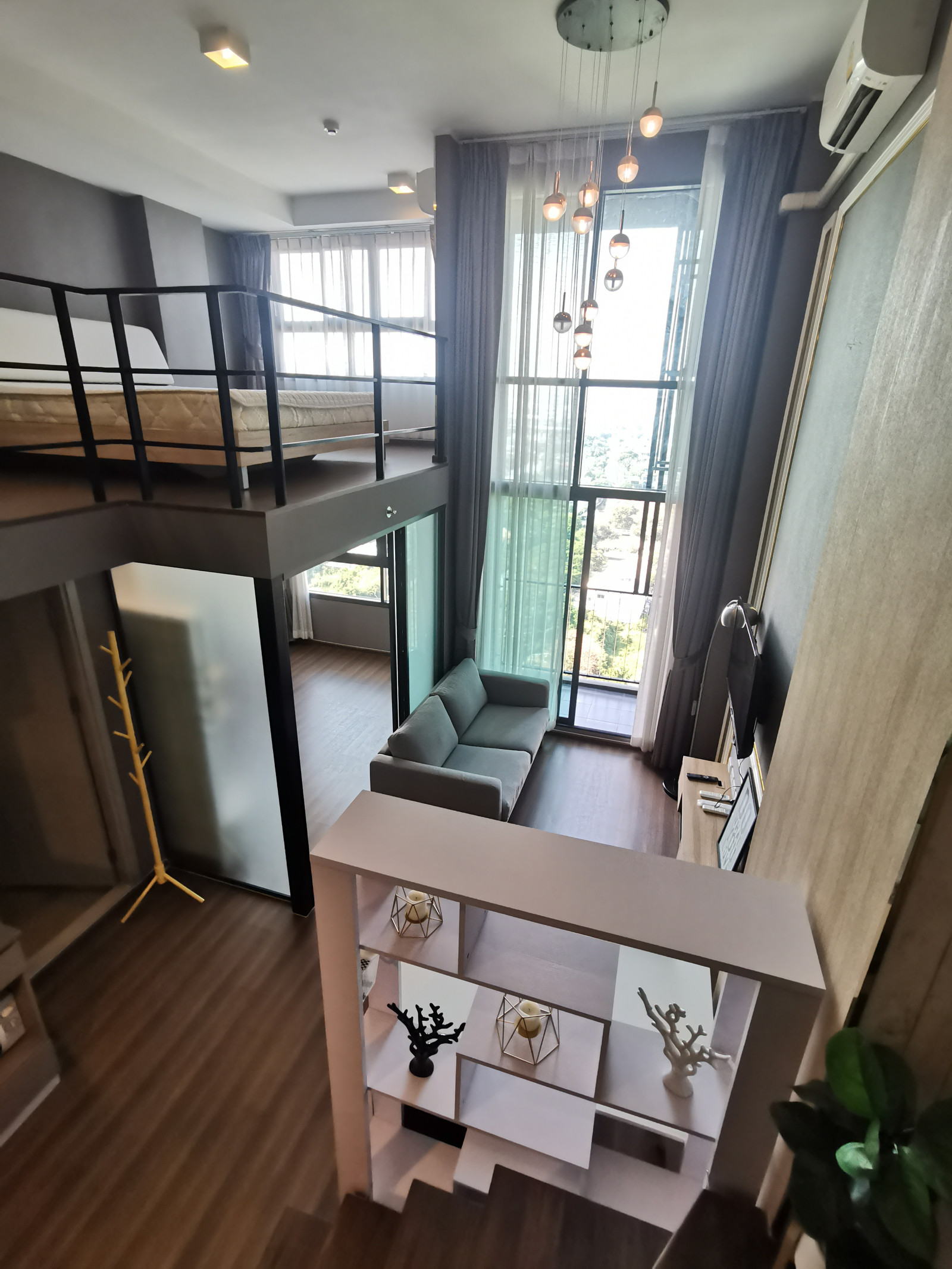 2 ห้องนอน 1 ห้องน้ำ Lofts style ชั้นสูง ที่ IDEO New Rama9 ห้องสวยตรงปก วิวเมือง 2 ห้องนอน 1 ห้องน้ำ Lofts style ชั้นสูง ที่ IDEO New Rama9 ห้องสวยตรงปก วิวเมือง
