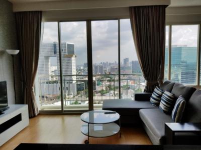Condo Wind Ratchayothin is a high rise condo near BTS Ratchayothin