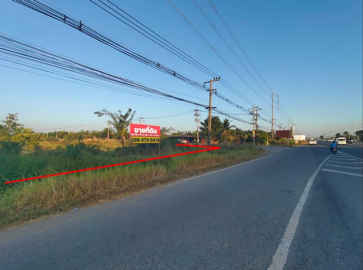 ขายที่ดินฉะเชิงเทรา ติดถนนใหญ่ ราคาดีที่สุดใน ถนนสุวินทวงศ์ 123 ไร่ ขายที่ดินฉะเชิงเทรา ติดถนนใหญ่ ราคาดีที่สุดใน ถนนสุวินทวงศ์ 123 ไร่