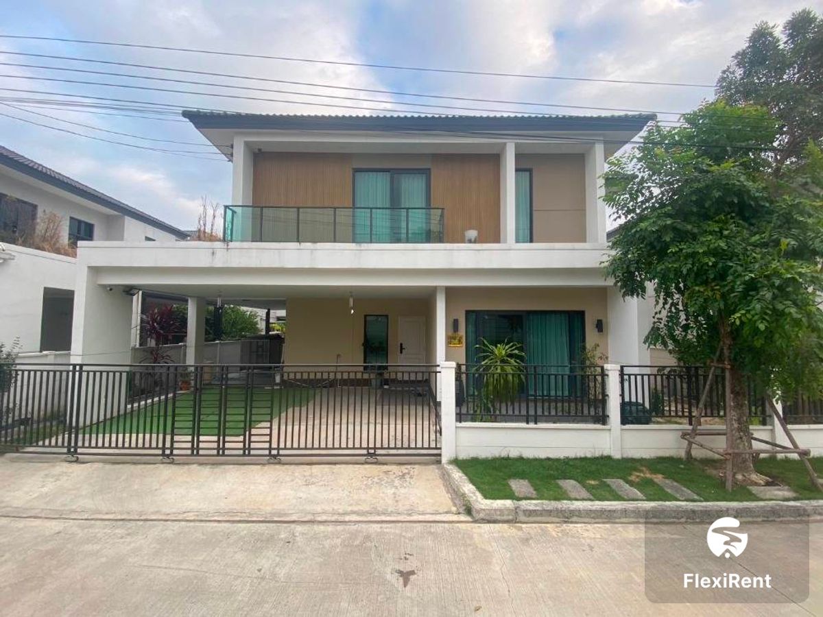 Rental starts at 1 month | CENTRO Wongwaen - Chatuchot More than 3 bedrooms | Ready to move. Rental starts at 1 month | CENTRO Wongwaen - Chatuchot More than 3 bedrooms | Ready to move.