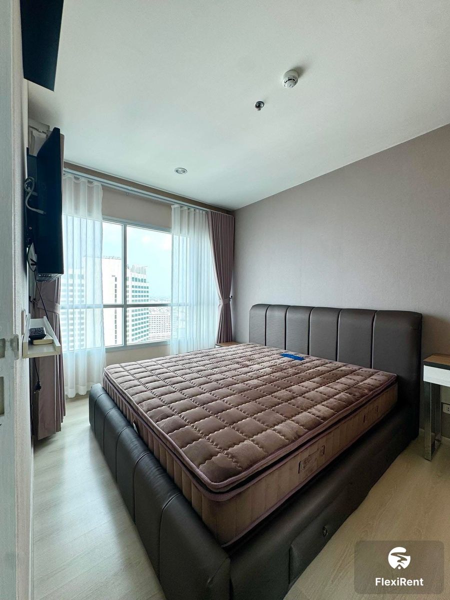 Life Ratchadapisek 2 Bedroom | Ready to move.