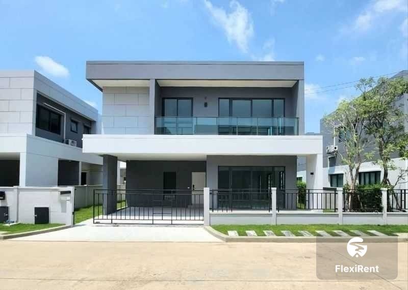 เซนโทร บางนา มากกว่า 3 ห้องนอน |  พร้อมเข้าอยู่